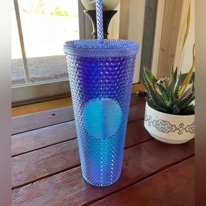 Starbucks Blue Ombre Studded Grande Tumbler with straw.
